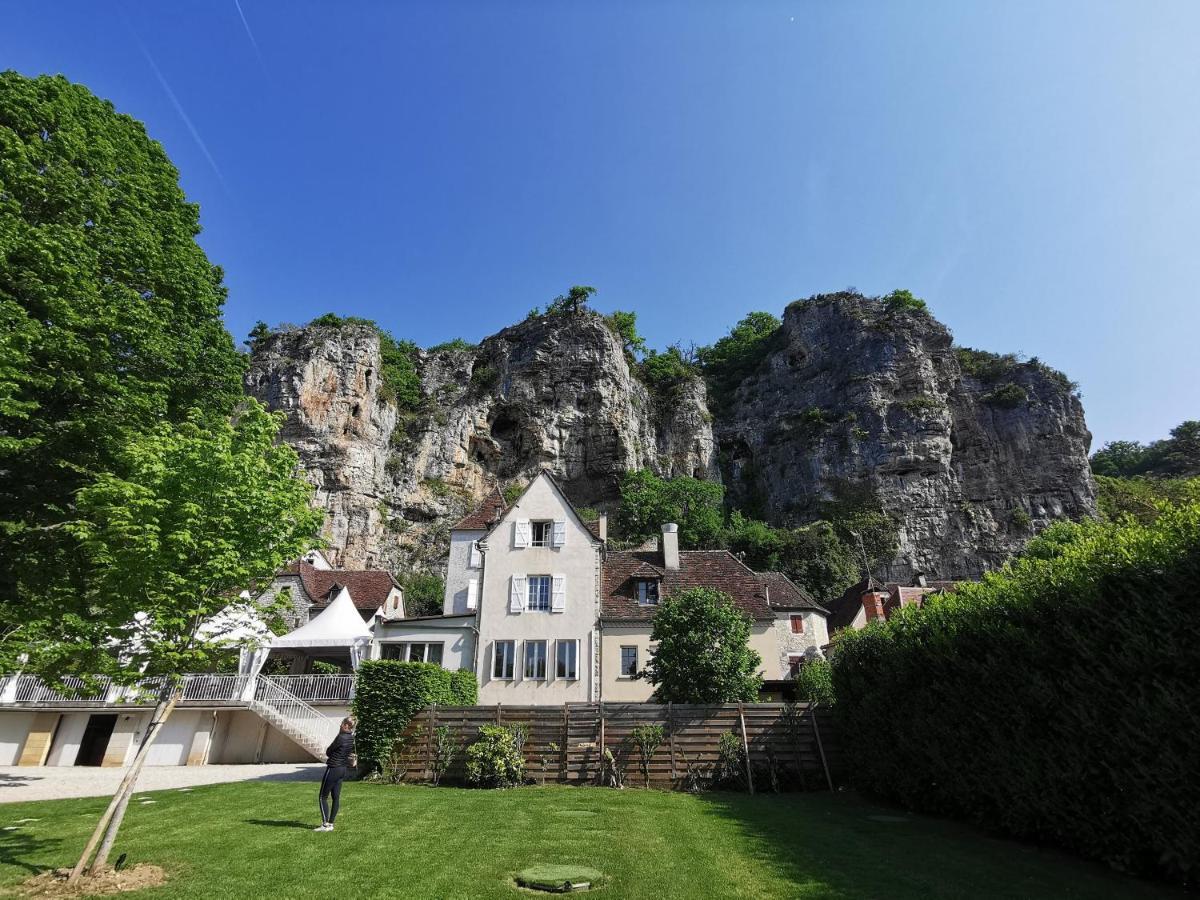 Logis Hotels - Hotel Restaurant Domaine Les Falaises 마텔 외부 사진